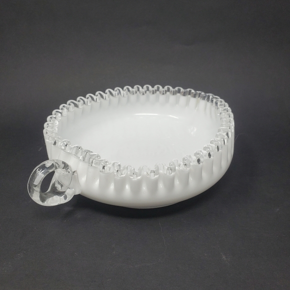 VTG Fenton Silvercrest Milk Glass Heart Dish with Handle - Picture 3 of 5